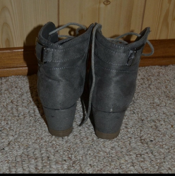 Sold - Picture 2 of 4